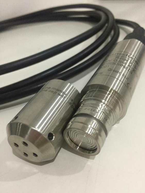 ارتفاع سنج هیدرواستاتیک