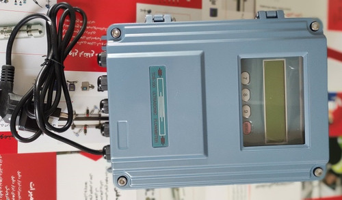 فلومتر التراسونیک wall mount مدل TDS-100