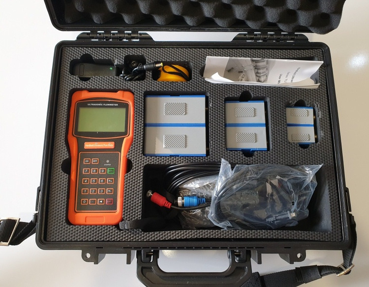 فلومتر التراسونیک پرتابل TUF-2000H