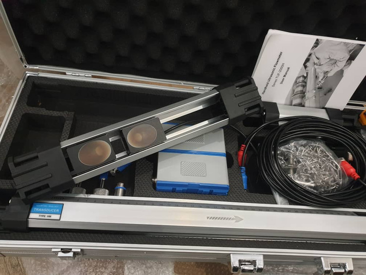 فلومتر پرتابل TUF2000H