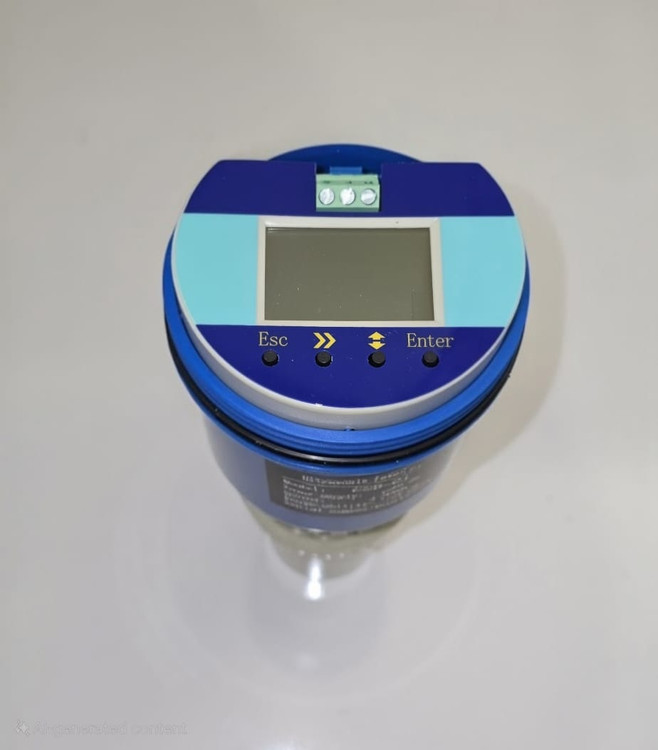 - ارتفاع سنج التراسونیک